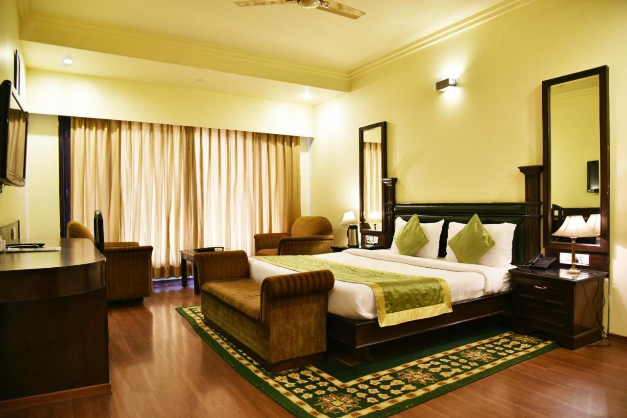 Indraprastha Resort Dalhousie Exterior foto